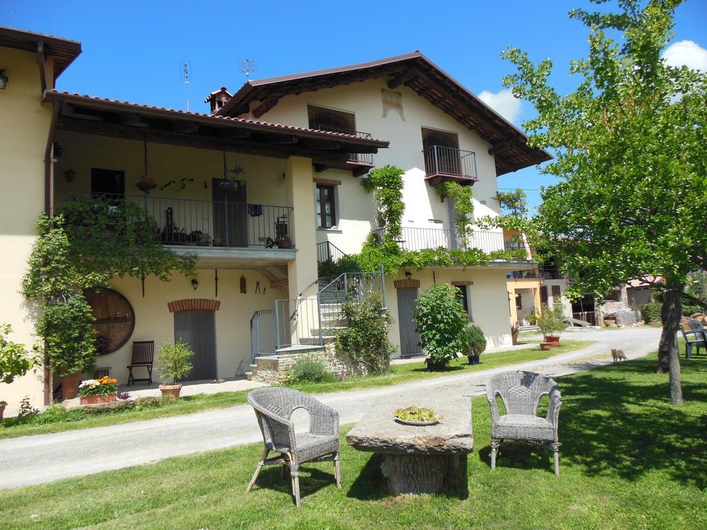 Agriturismo Affittacamere Barbarossa Dogliani Exterior photo