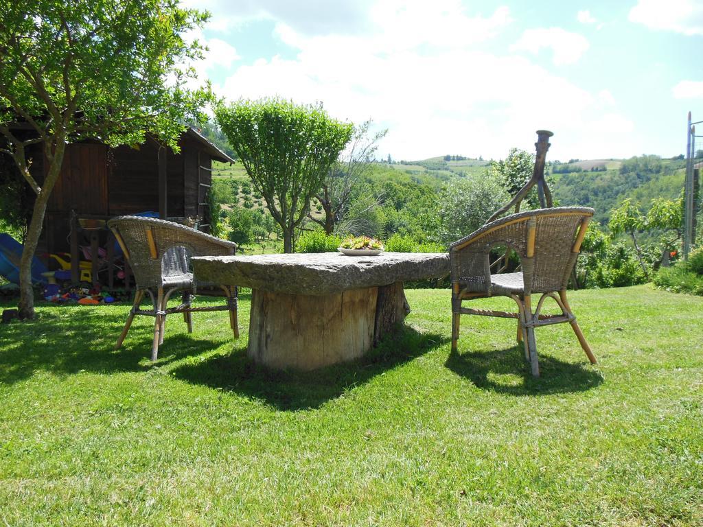 Agriturismo Affittacamere Barbarossa Dogliani Exterior photo