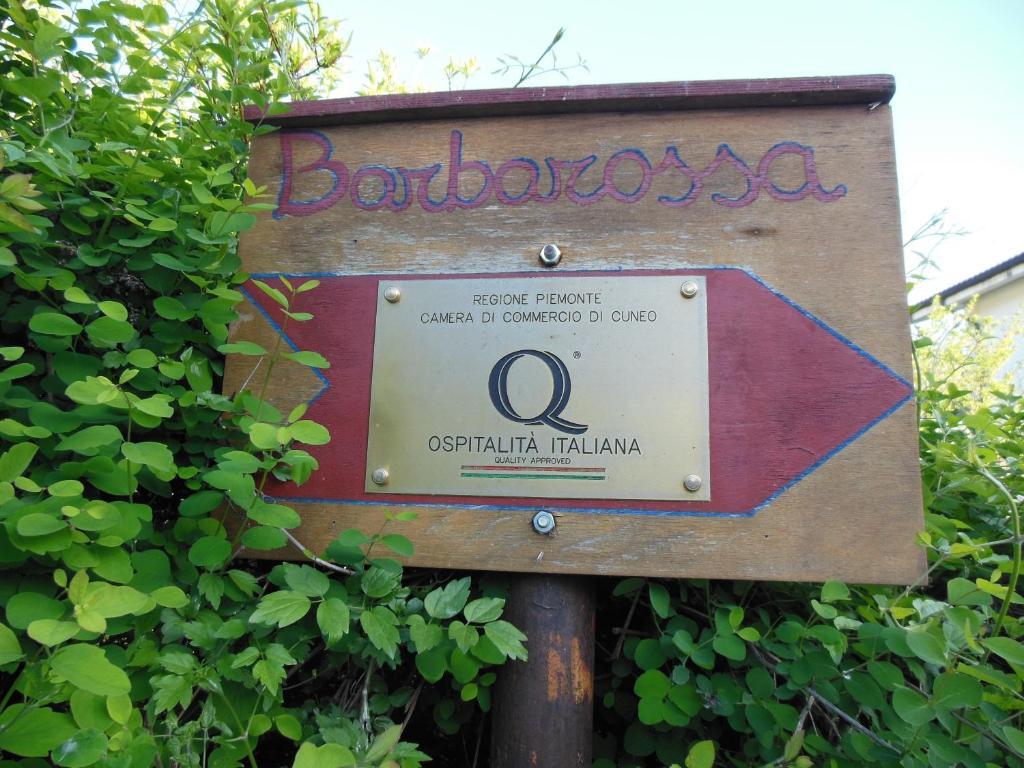 Agriturismo Affittacamere Barbarossa Dogliani Exterior photo