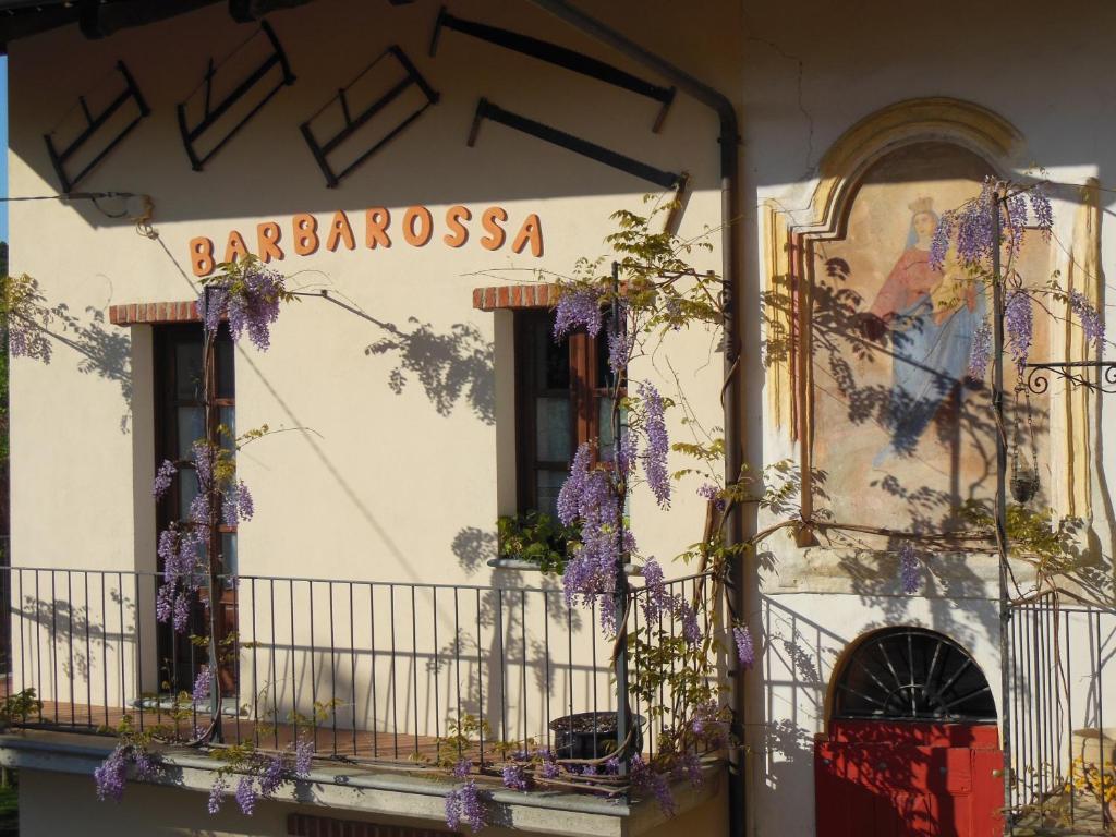 Agriturismo Affittacamere Barbarossa Dogliani Exterior photo