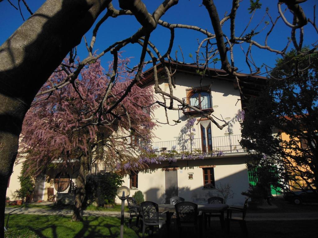 Agriturismo Affittacamere Barbarossa Dogliani Exterior photo